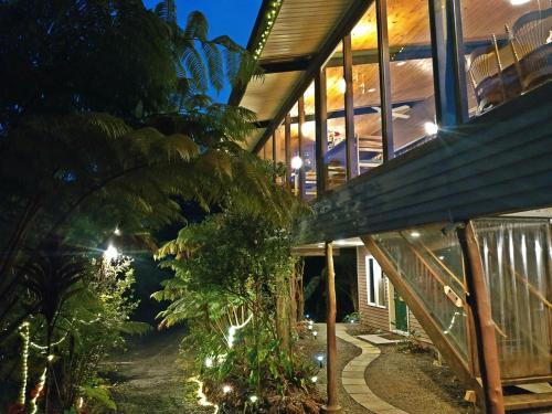 Bed & Breakfast Volcano Inn