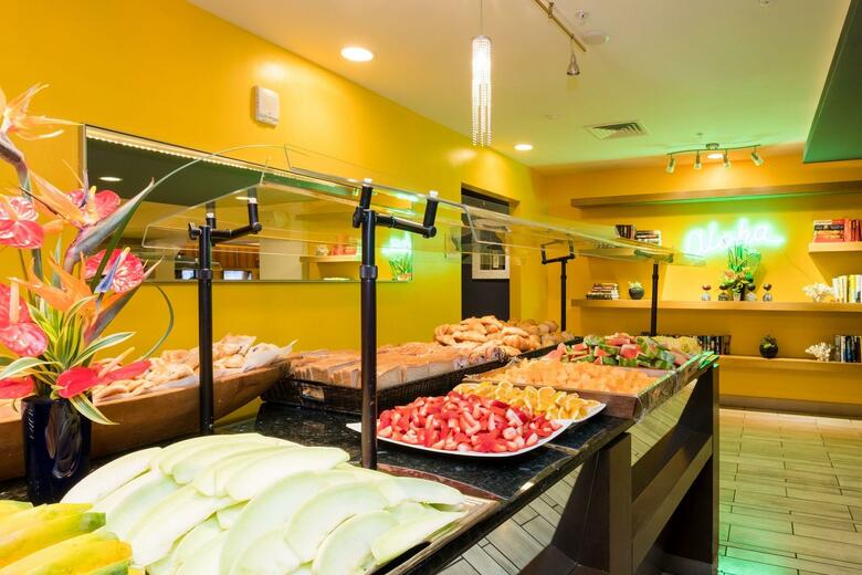 Vive Hotel Waikiki