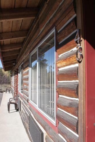 Posada Rustic Inn