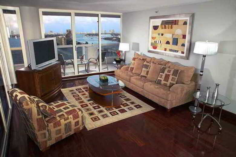 Doubletree Grand Hotel Biscayne Bay