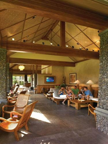 Hotel Aina Nalu Lahaina By Outrigger