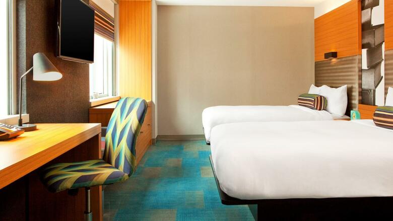 Hotel Aloft Chicago City Center