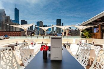 Godfrey Hotel Chicago