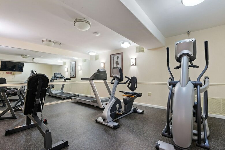 Hotel Best Western Plus Oakbrook Inn