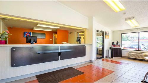 Motel 6 Bloomington Indiana University