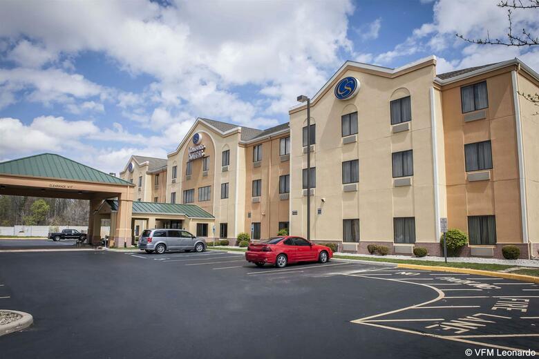 Hotel Comfort Suites Brownsburg