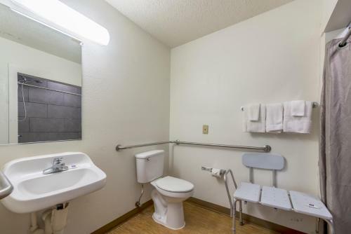 Motel 6 Indianapolis North