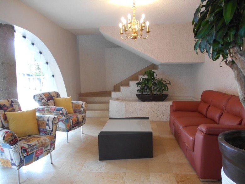 Hotel Puente Real