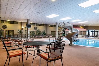Hotel Clarion Inn Garden City