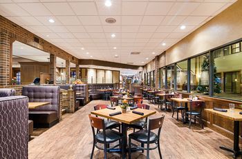 Hotel Clarion Inn Garden City
