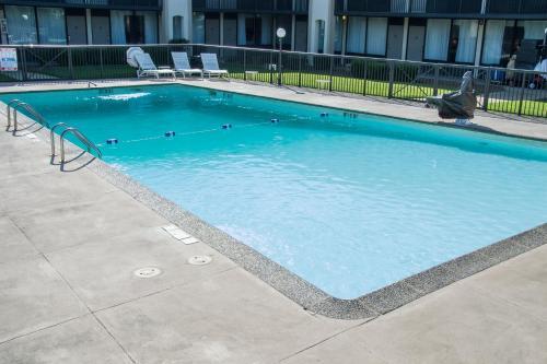 Hotel Lamplighter Inn & Suites Pittsburg