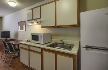 Hotel Sun Suites Of Alexandria