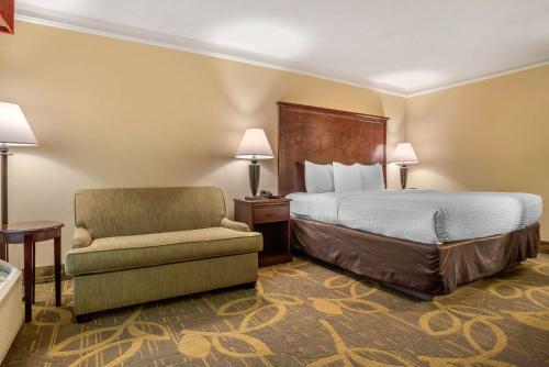 Hotel Clarion Inn Conference Center Gonzales
