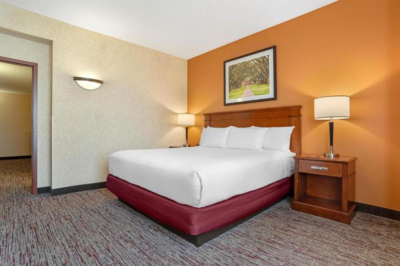 Hotel Drury Inn And Suites Baton Rouge