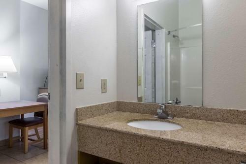 Aparthotel Studio 6 Lafayette