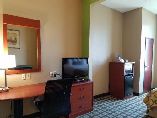 Hotel Baymont By Wyndham Marrero