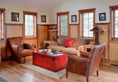 Hotel The White Barn Inn And Spa