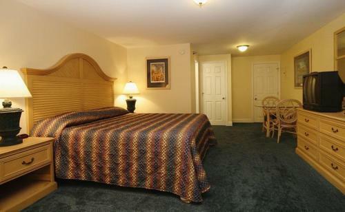 Hotel Seafarer Condominium Resort