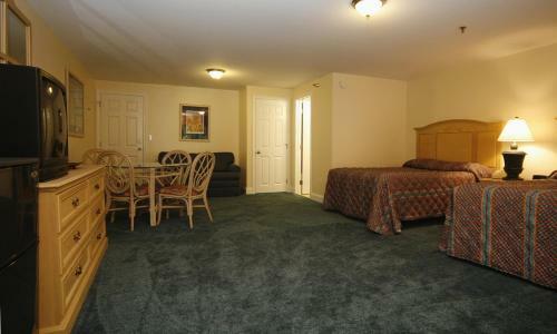 Hotel Seafarer Condominium Resort