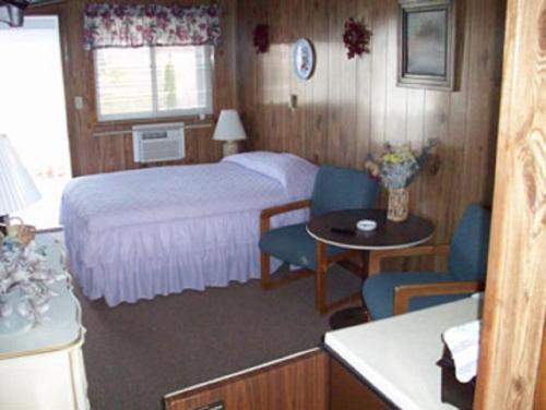 Moby Dick Motel