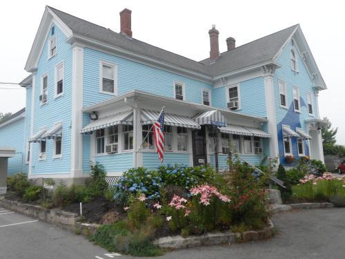 Posada Coast Village Inn And Cottages