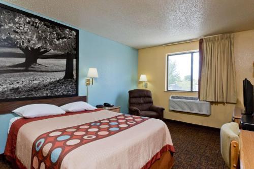 Hotel Super 8 Lexington Park/california Area