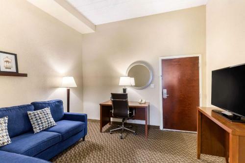 Hotel Comfort Suites Columbia Gateway