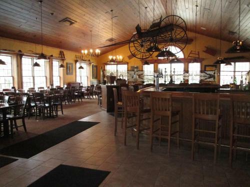 Hotel Jiminy Peak Mountain Resort