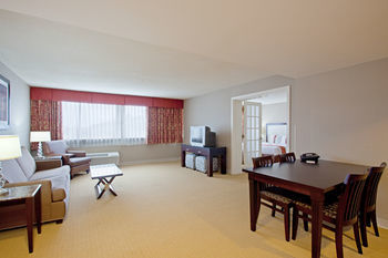 Hotel Holiday Inn & Suites Marlborough