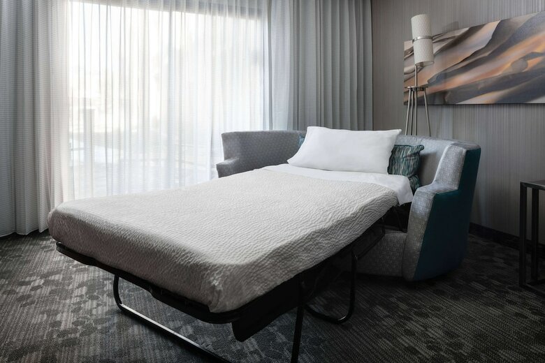Hotel Courtyard By Marriott Phoenix Camelback