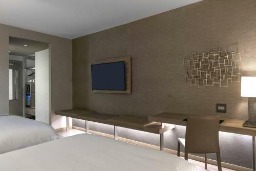 AC Hotel By Marriott Boston North