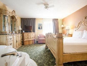 Hotel Baymont Inn & Suites - Battle Creek