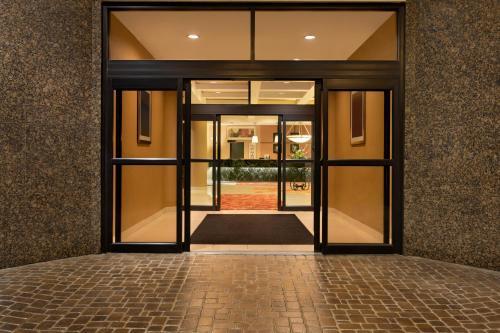 Crowne Plaza Hotels & Resorts Auburn Hills