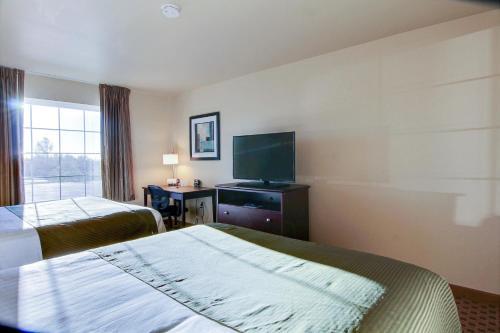Cobblestone Hotel & Suites - Beulah
