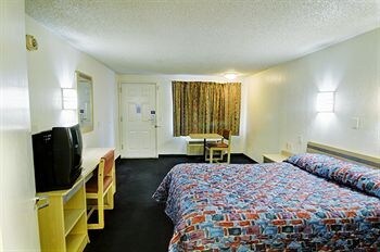 Motel 6 Flint