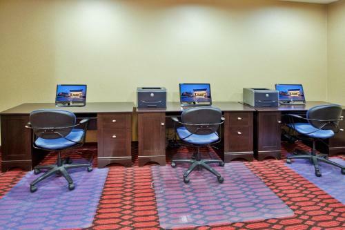 Crowne Plaza Hotel Grand Rapids - Airport