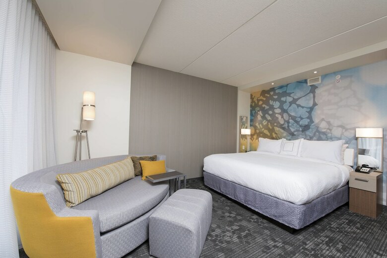 Hotel Courtyard By Marriott Holland Downtown