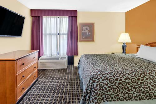 Motel Days Inn And Suites Kalamazoo