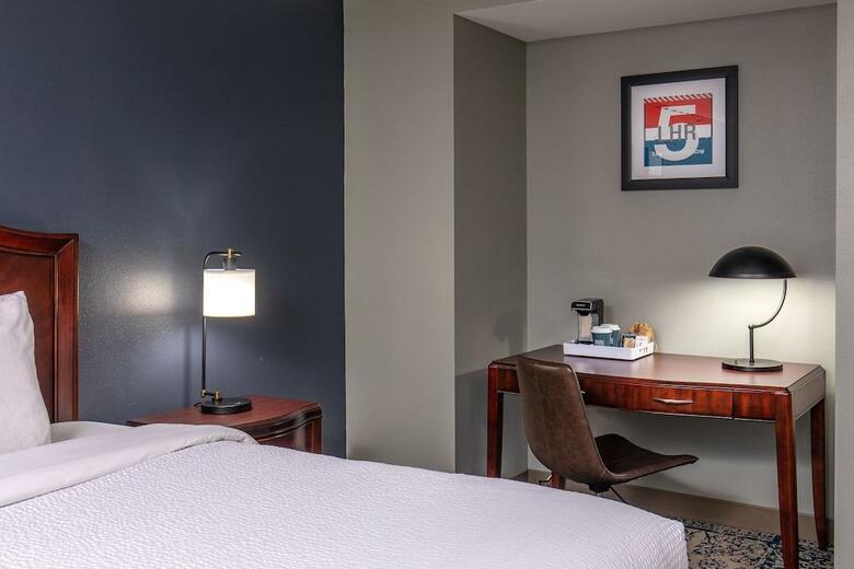 Hotel Four Points By Sheraton Kalamazoo