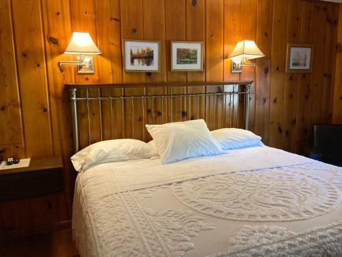 Posada Ludington Blue Spruce Inn