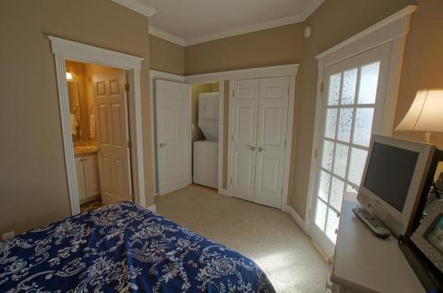 Apartamento Pier Harbor #1, Condo At Saint Ignace