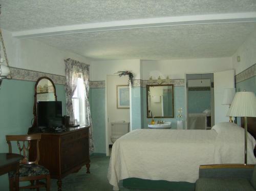 Posada Boardwalk Inn