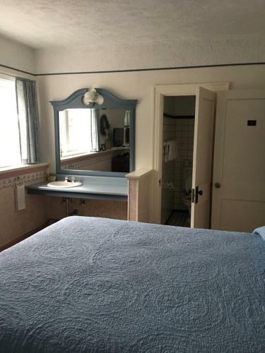 Posada Boardwalk Inn