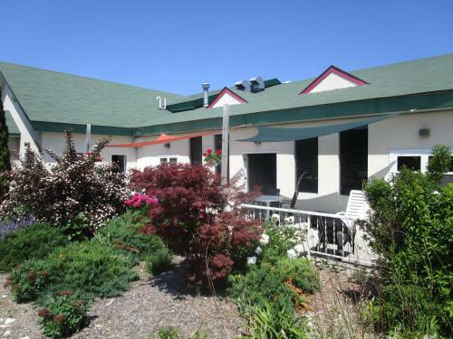 Hotel Voyager Inn