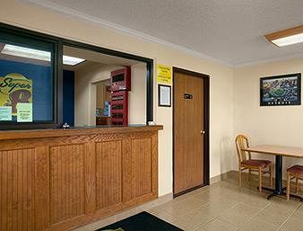 Motel Super 8 Saginaw