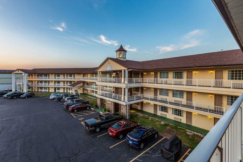 Hotel Quality Inn Lakefront