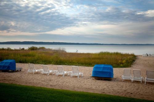 Pointes North Beachfront Resort Hotel