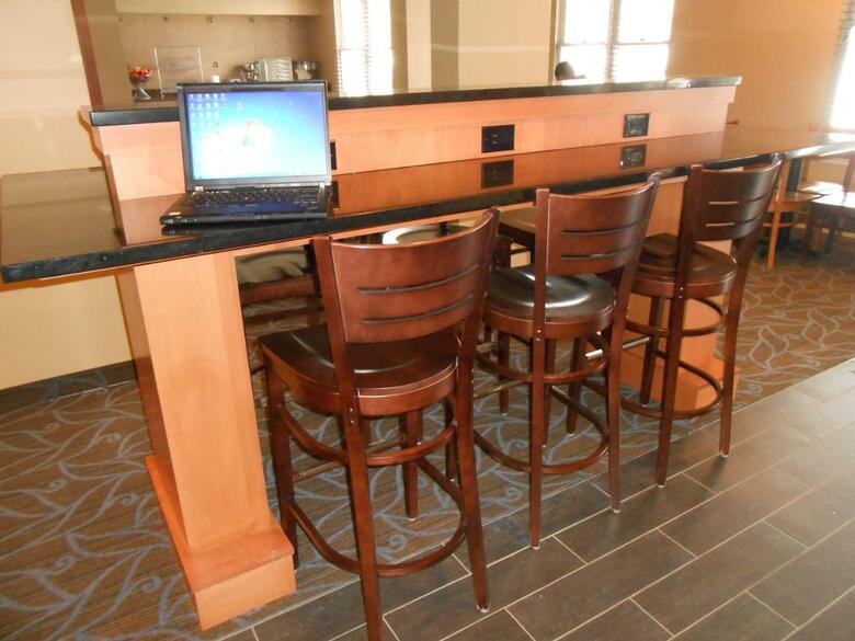 Hotel Americinn & Suites Burnsville