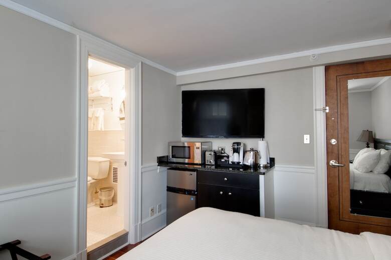 Hotel 340
