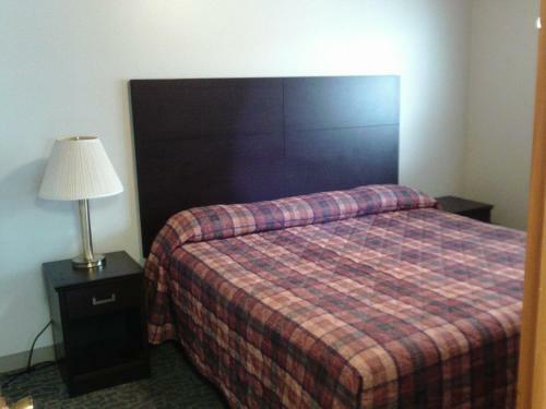Hotel 2nd Street Inn & Suites